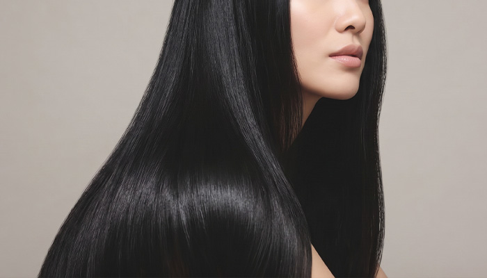 贅沢なケア成分で、髪に深い潤いを