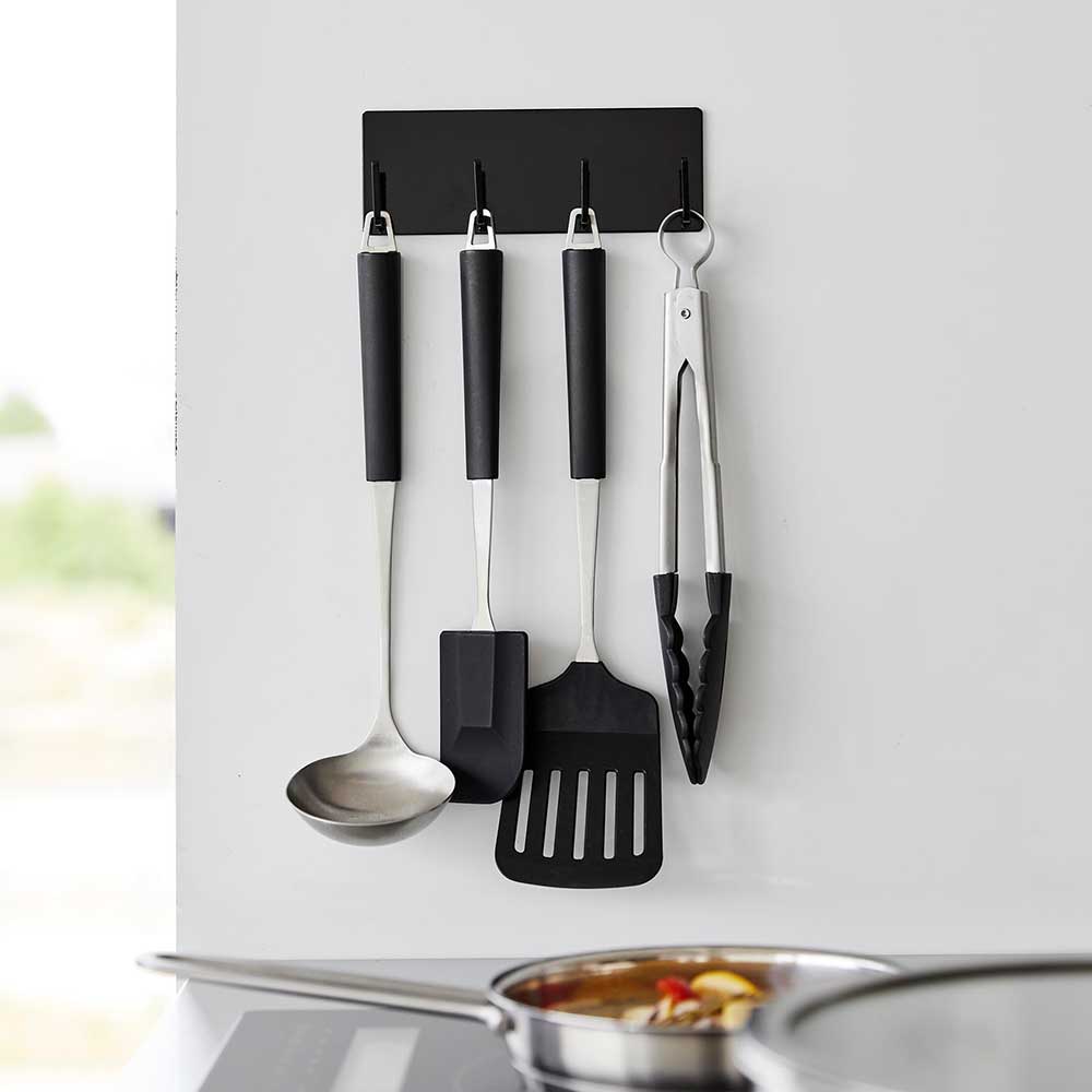 正規販売店】マグネットキッチンツールフック タワー 4連 山崎実業